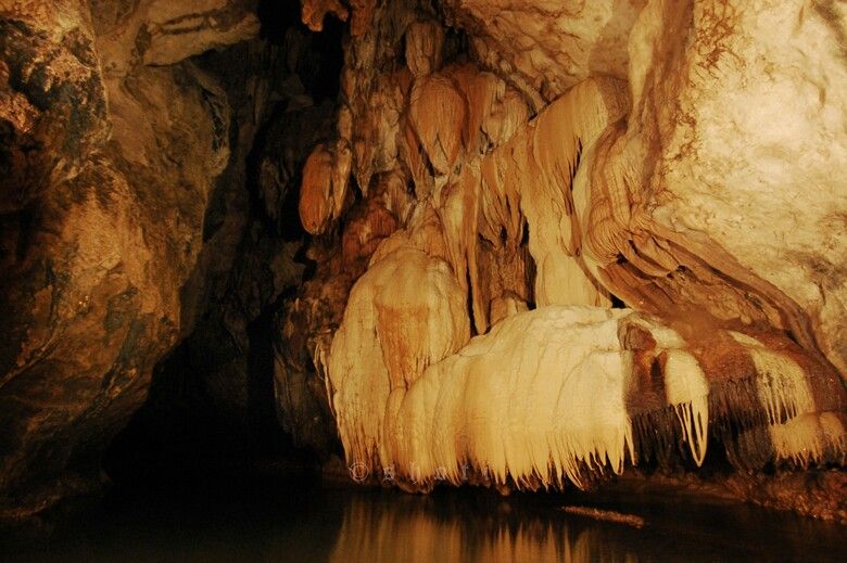 Cave in Kasibu